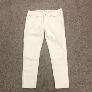 Best quality low rise jeans!